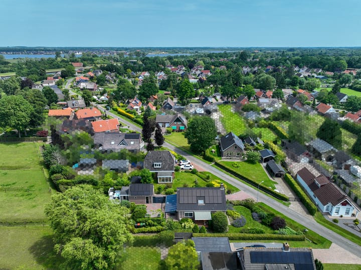 Photo 96 of Hoethslaan 32-B