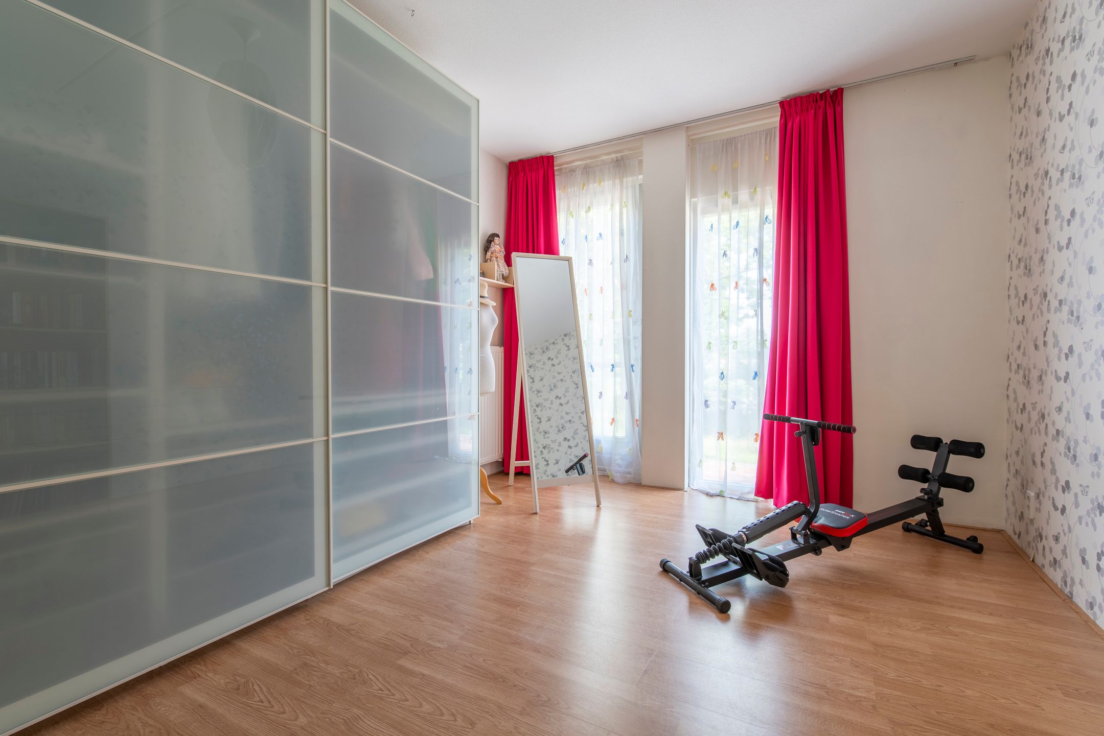 Photo 21 of Spitsbergenweg 47