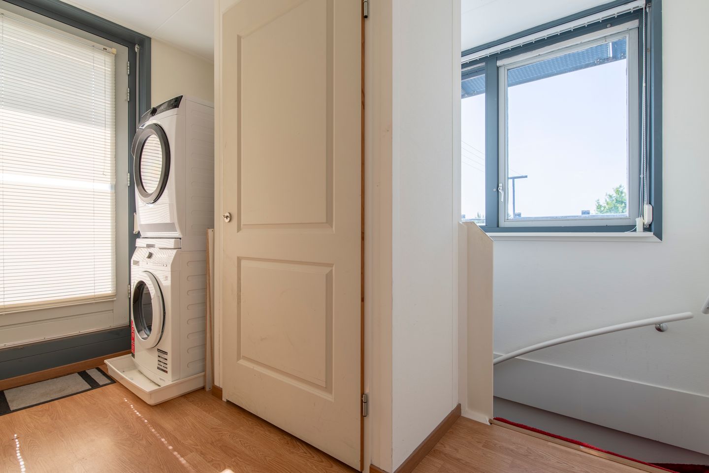 Photo 29 of Spitsbergenweg 47