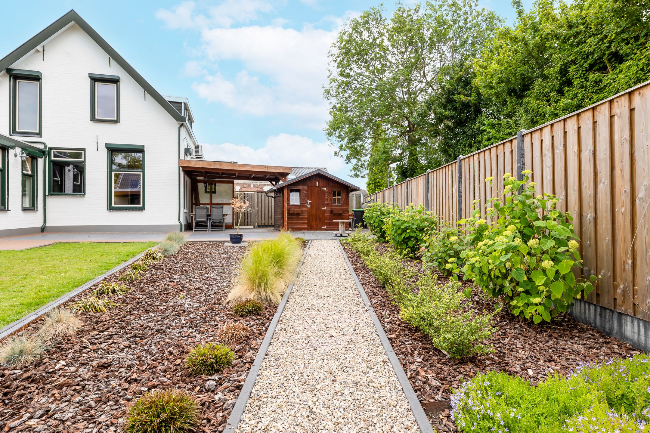 Photo 36 of Terneuzensestraat 26