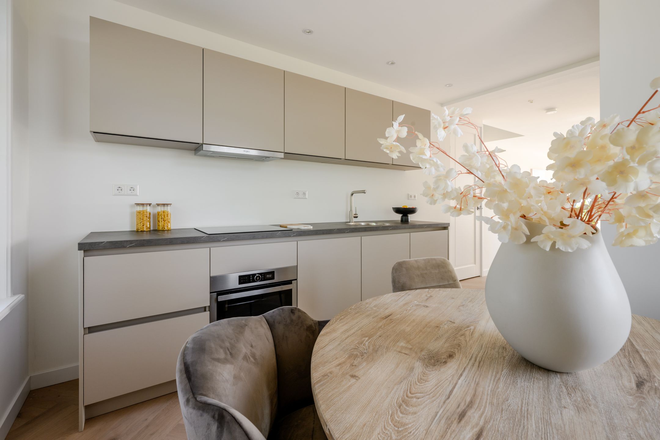 Foto 3 van Wormerweg 22-A