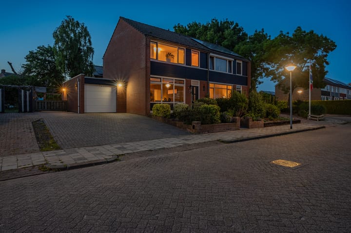 Foto 8 van Vechtstraat 3