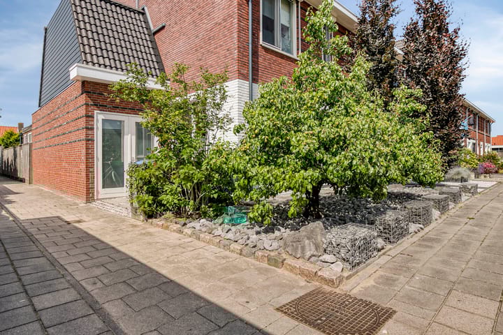 Photo 6 of Dutry van Haeftenstraat 15