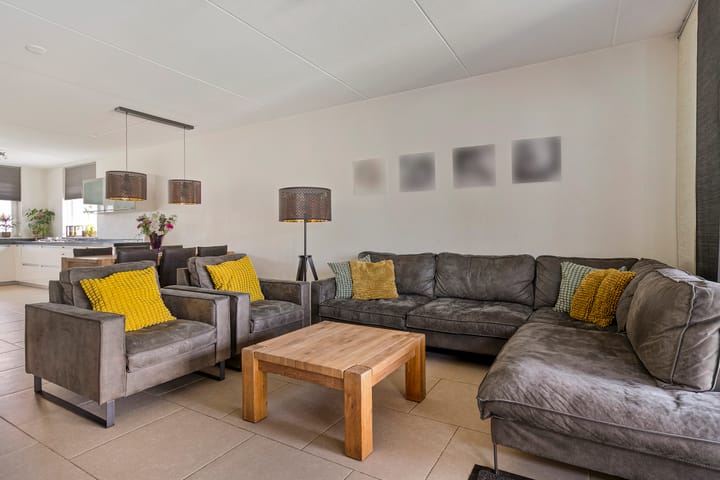 Photo 13 of Dutry van Haeftenstraat 15