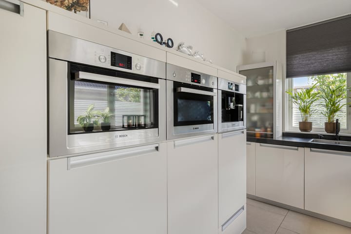 Photo 17 of Dutry van Haeftenstraat 15