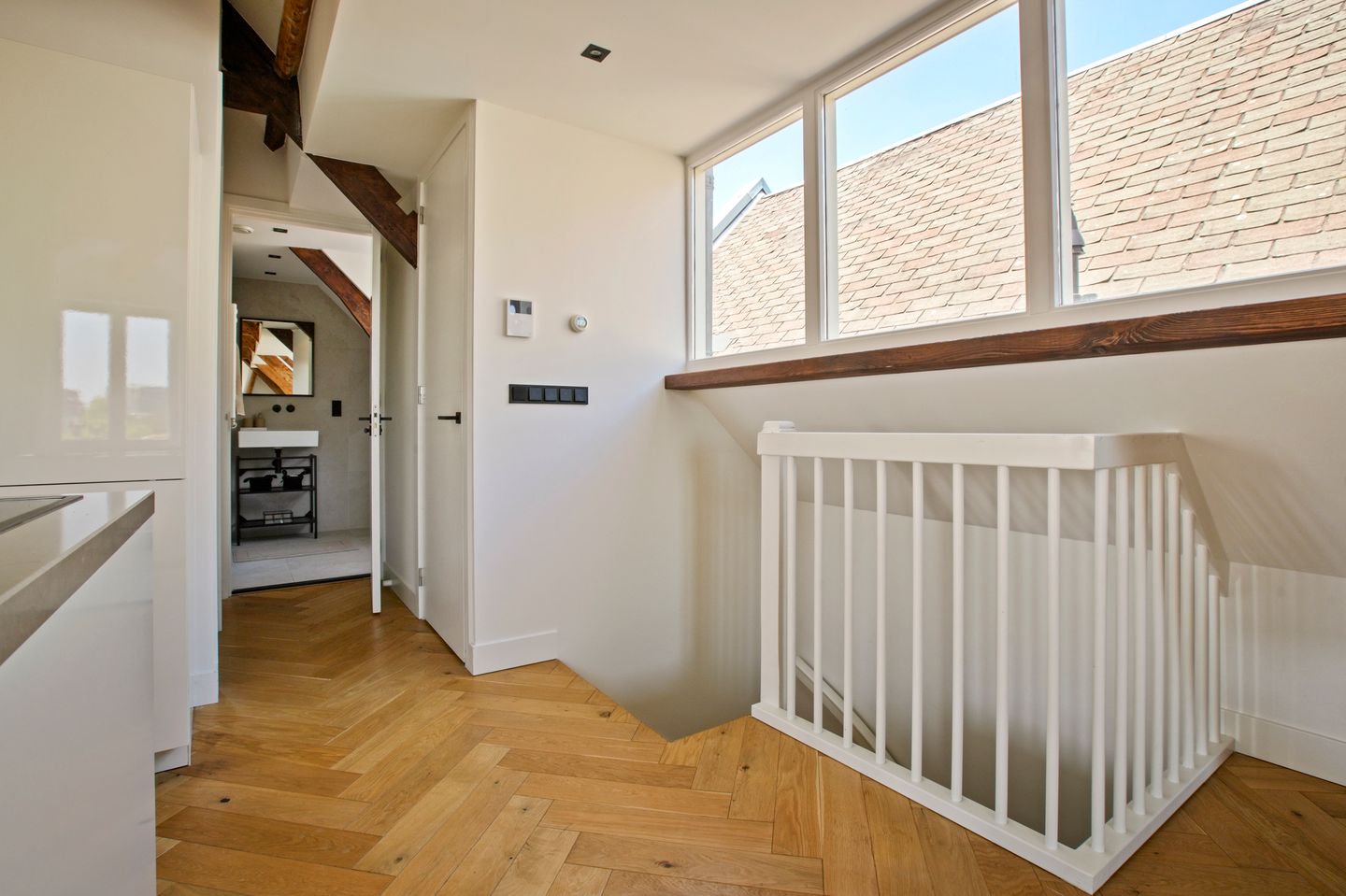 Foto 14 van Van Woustraat 10-4