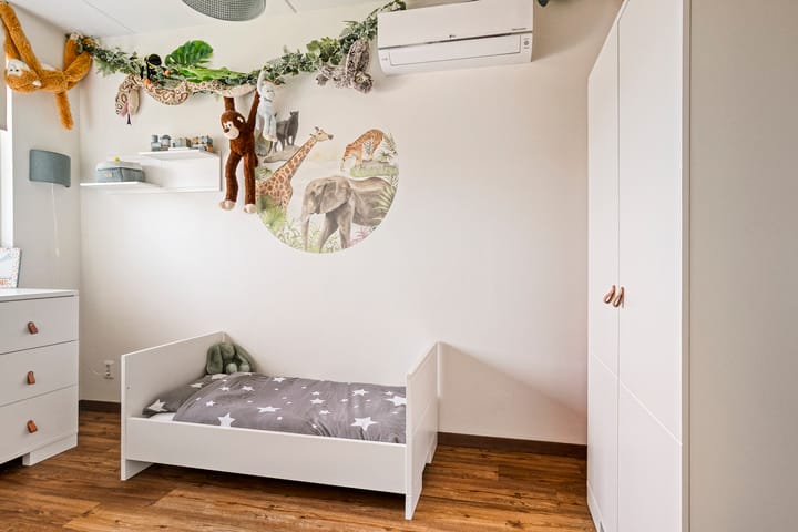 Photo 32 of Dutry van Haeftenstraat 15