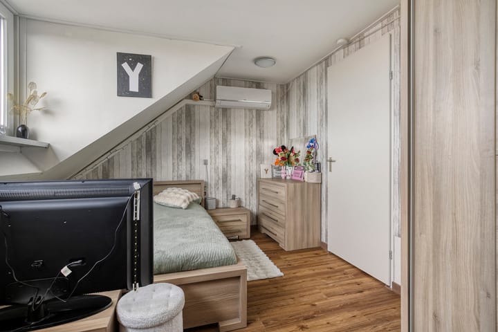 Photo 37 of Dutry van Haeftenstraat 15