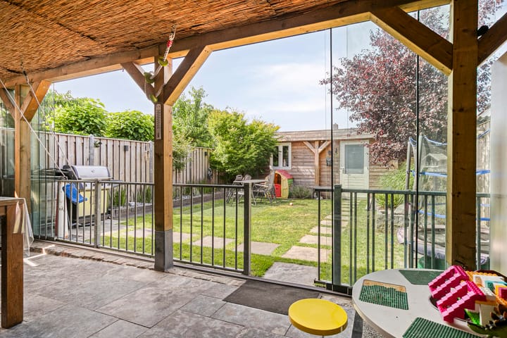 Photo 44 of Dutry van Haeftenstraat 15