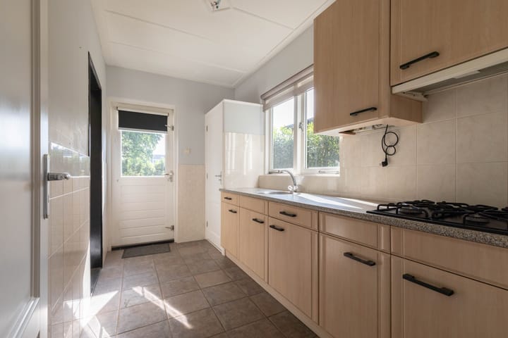 Foto 14 van Tulpenstraat 1-A