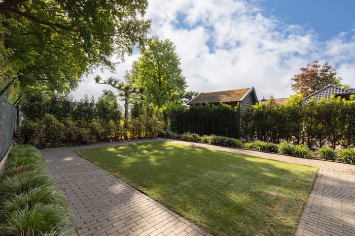 Foto 30 van Tulpenstraat 1-A