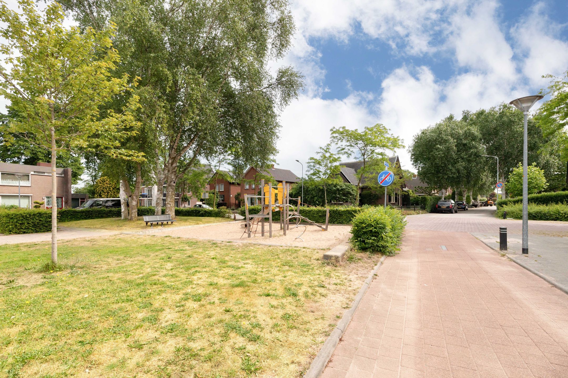 Foto 36 van Tulpenstraat 1-A