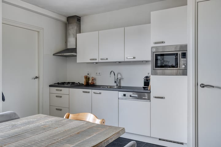 Photo 8 of Stakenburgstraat 19