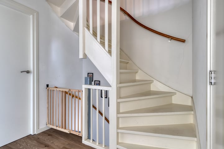 Photo 15 of Stakenburgstraat 19