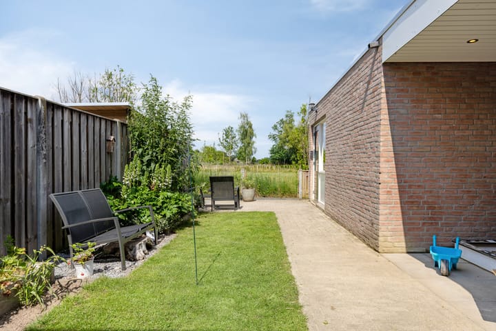 Photo 25 of Stakenburgstraat 19