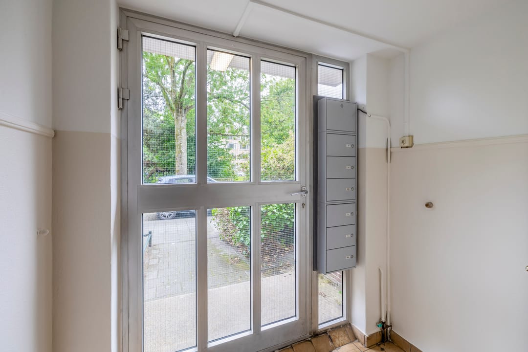 Photo 8 of Statensingel 147-02L