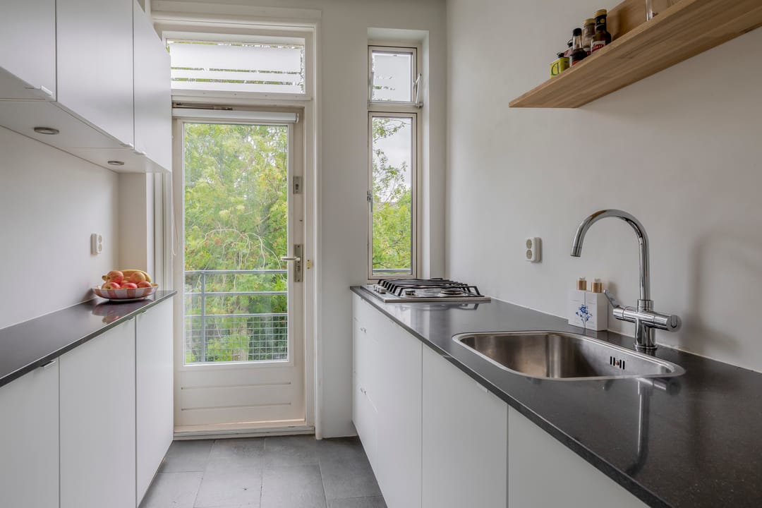 Photo 23 of Statensingel 147-02L