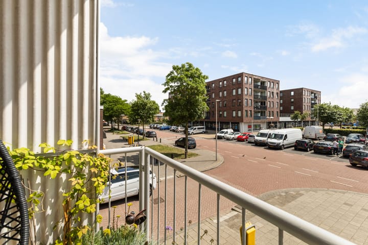 Photo 10 of Zwanenvechtlaan 144