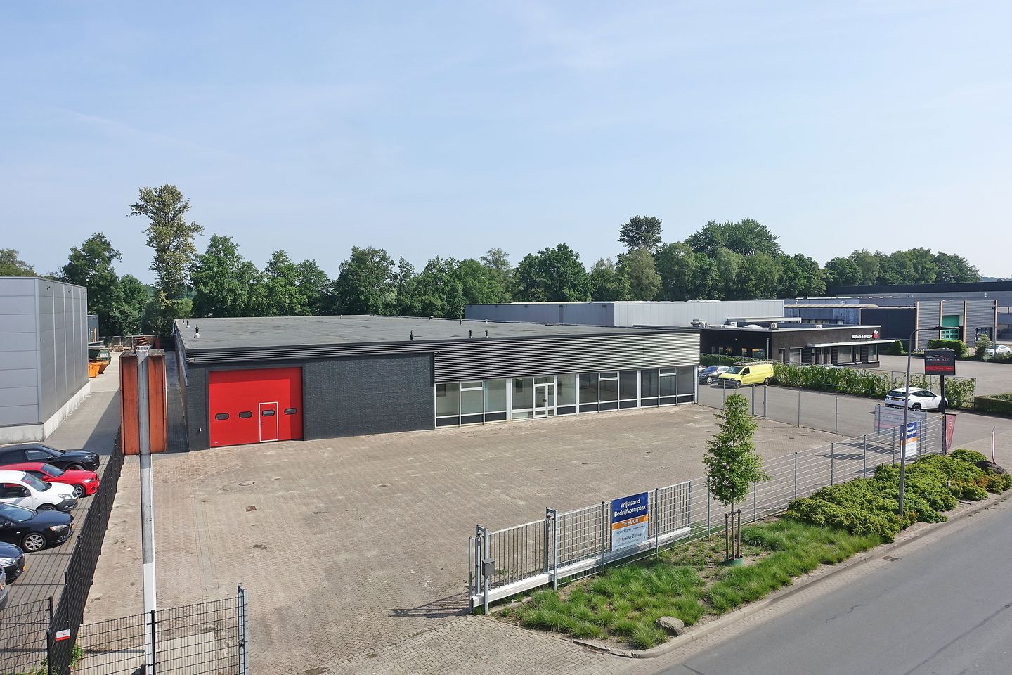 Bekijk foto 1 van Edisonstraat 30