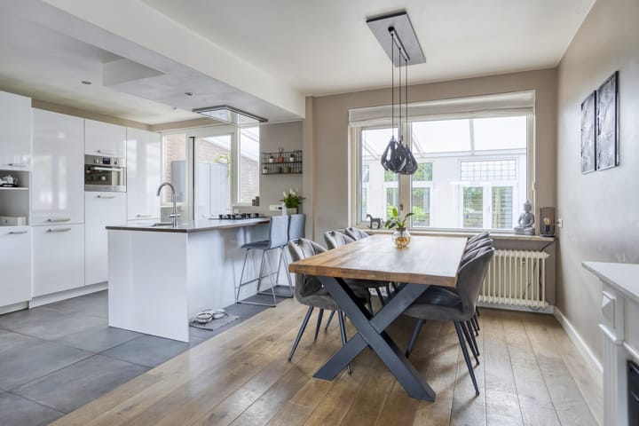 Foto 2 van Pastoor Vercoulenstraat 2