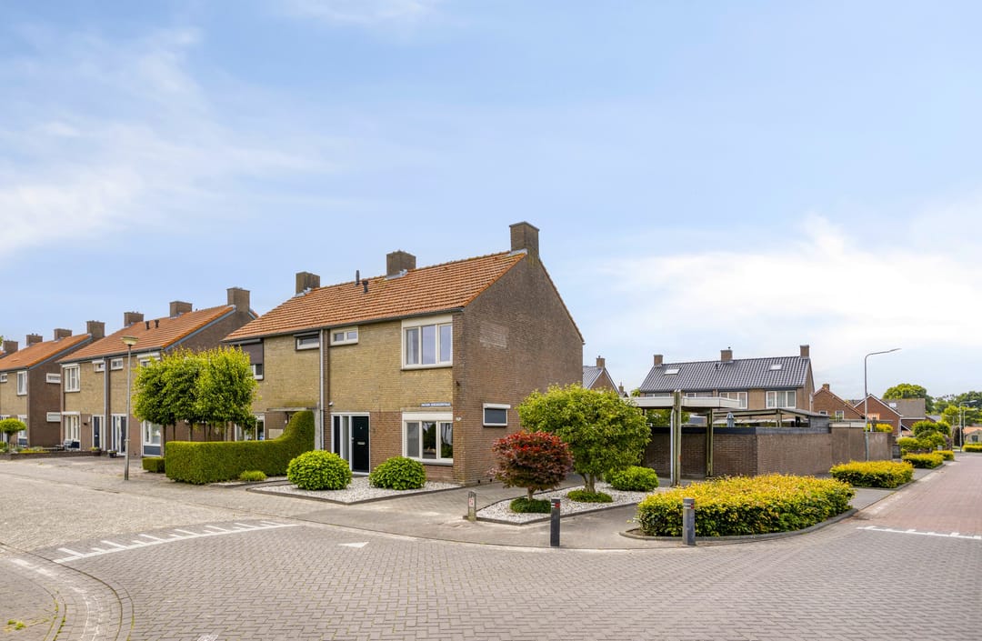 Foto 31 van Pastoor Vercoulenstraat 2