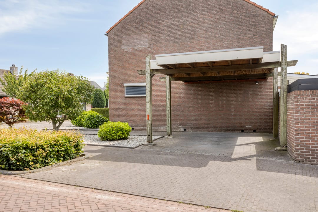 Foto 32 van Pastoor Vercoulenstraat 2