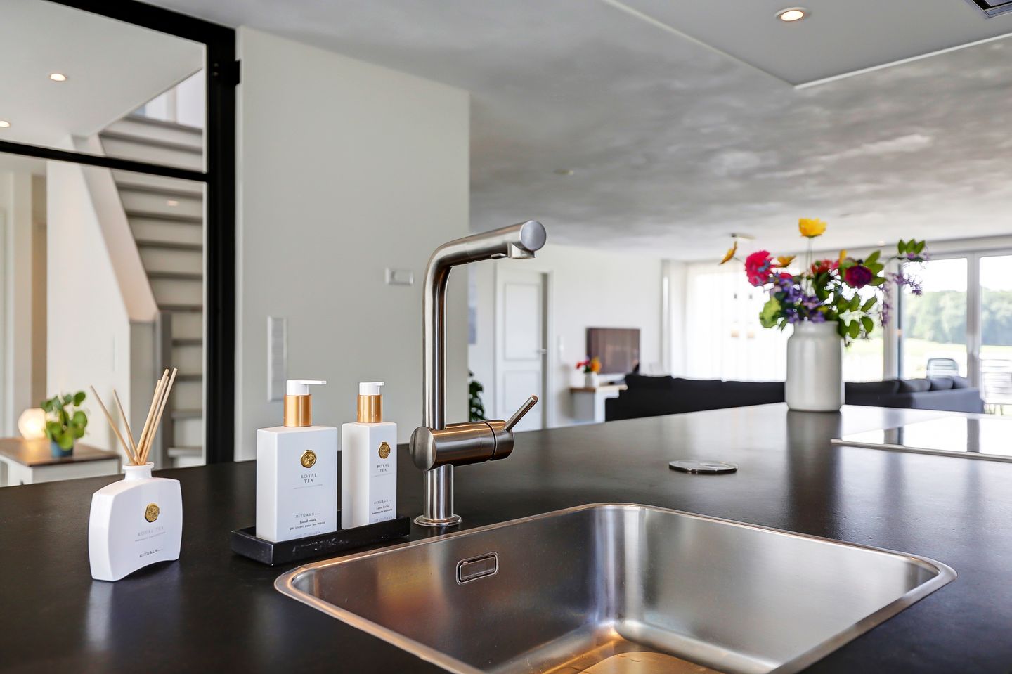 Photo 35 of Reutjesweg 60