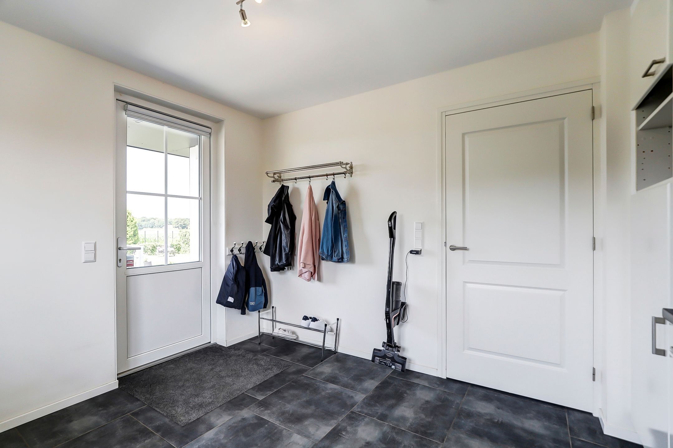 Photo 36 of Reutjesweg 60