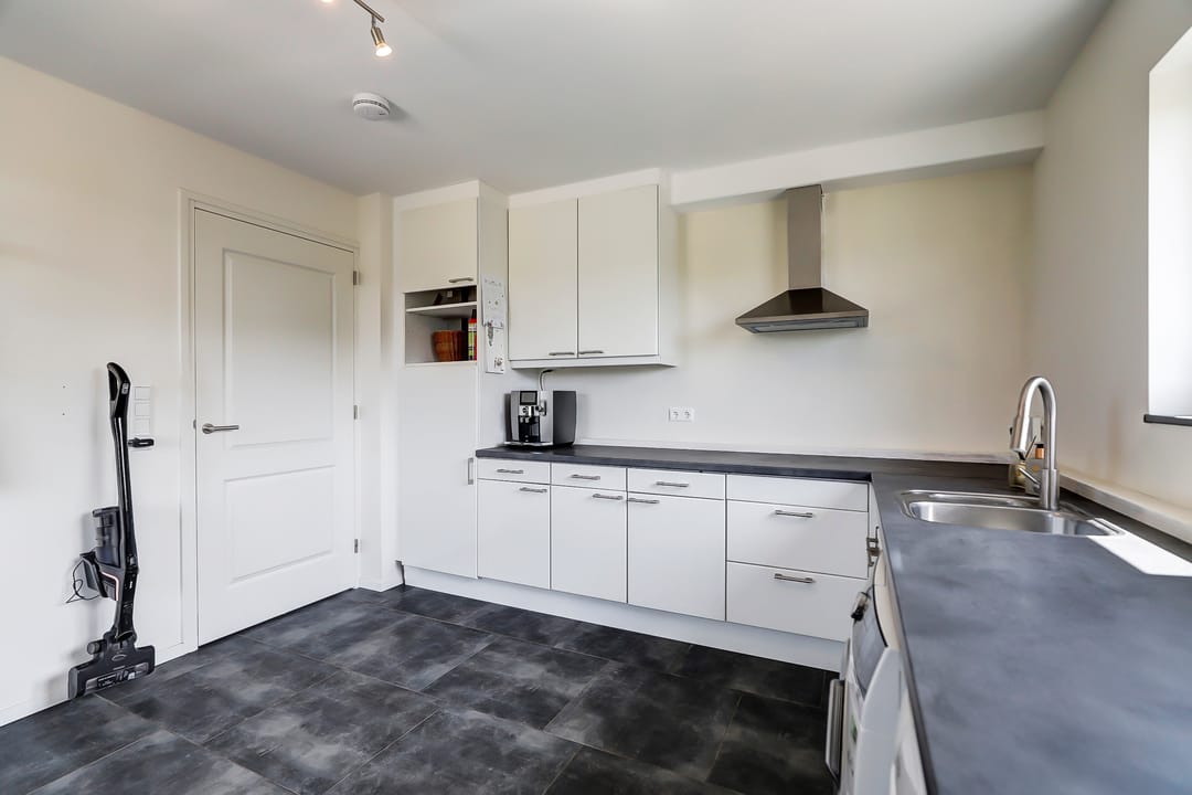 Photo 38 of Reutjesweg 60