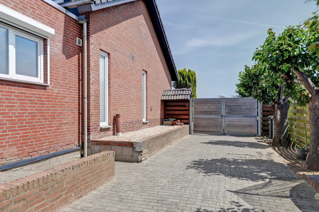 Photo 76 of Reutjesweg 60