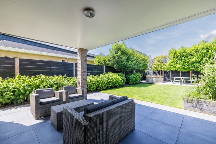 Foto 104 van Eekhoorn 14