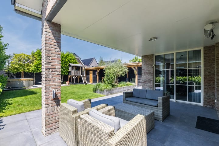 Foto 105 van Eekhoorn 14