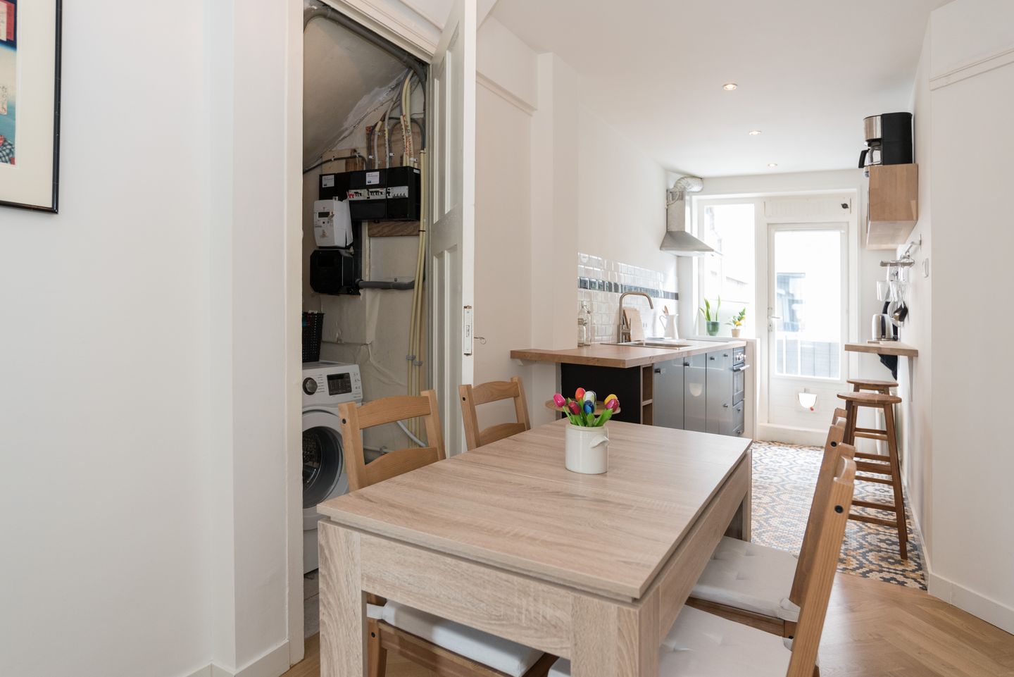 Photo 14 of Linnaeusstraat 243-1