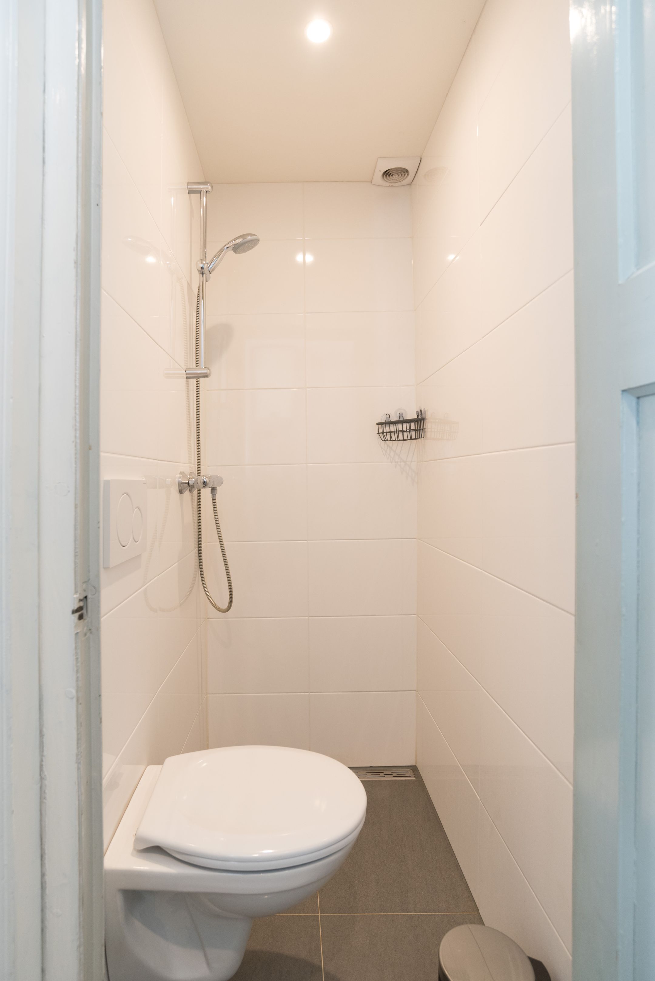 Photo 24 of Linnaeusstraat 243-1