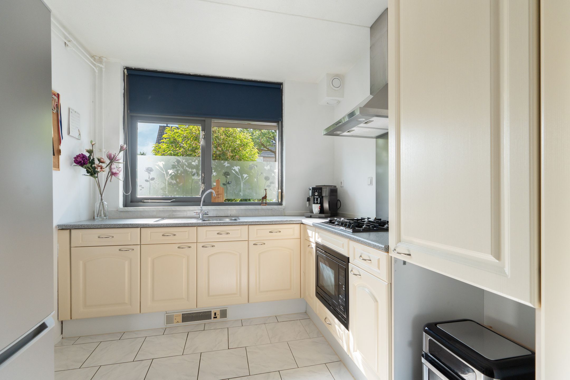 Foto 12 van Engelsplein 4