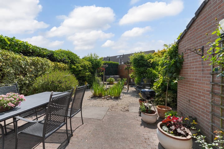 Foto 3 van Newtonlaan 59