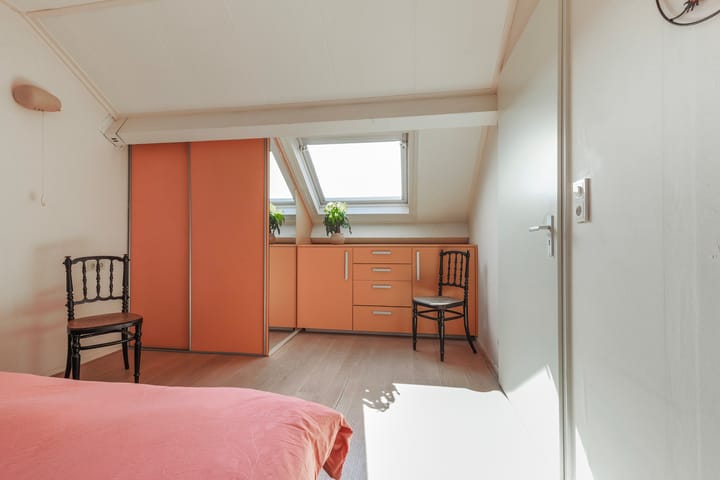 Foto 23 van Newtonlaan 59