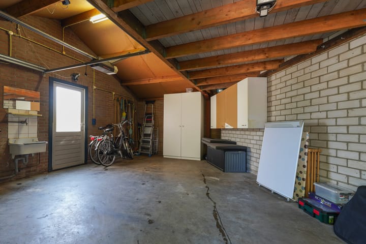 Foto 27 van Newtonlaan 59