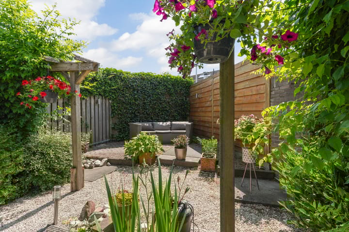 Foto 30 van Newtonlaan 59