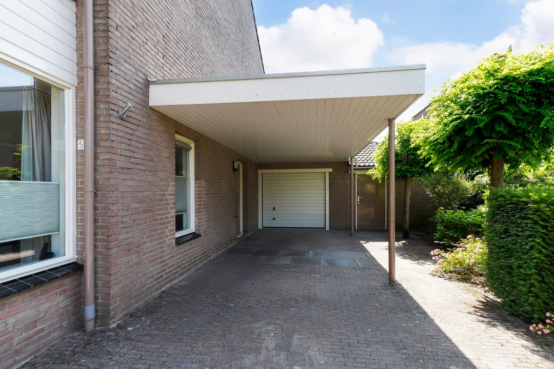 Foto 31 van Newtonlaan 59