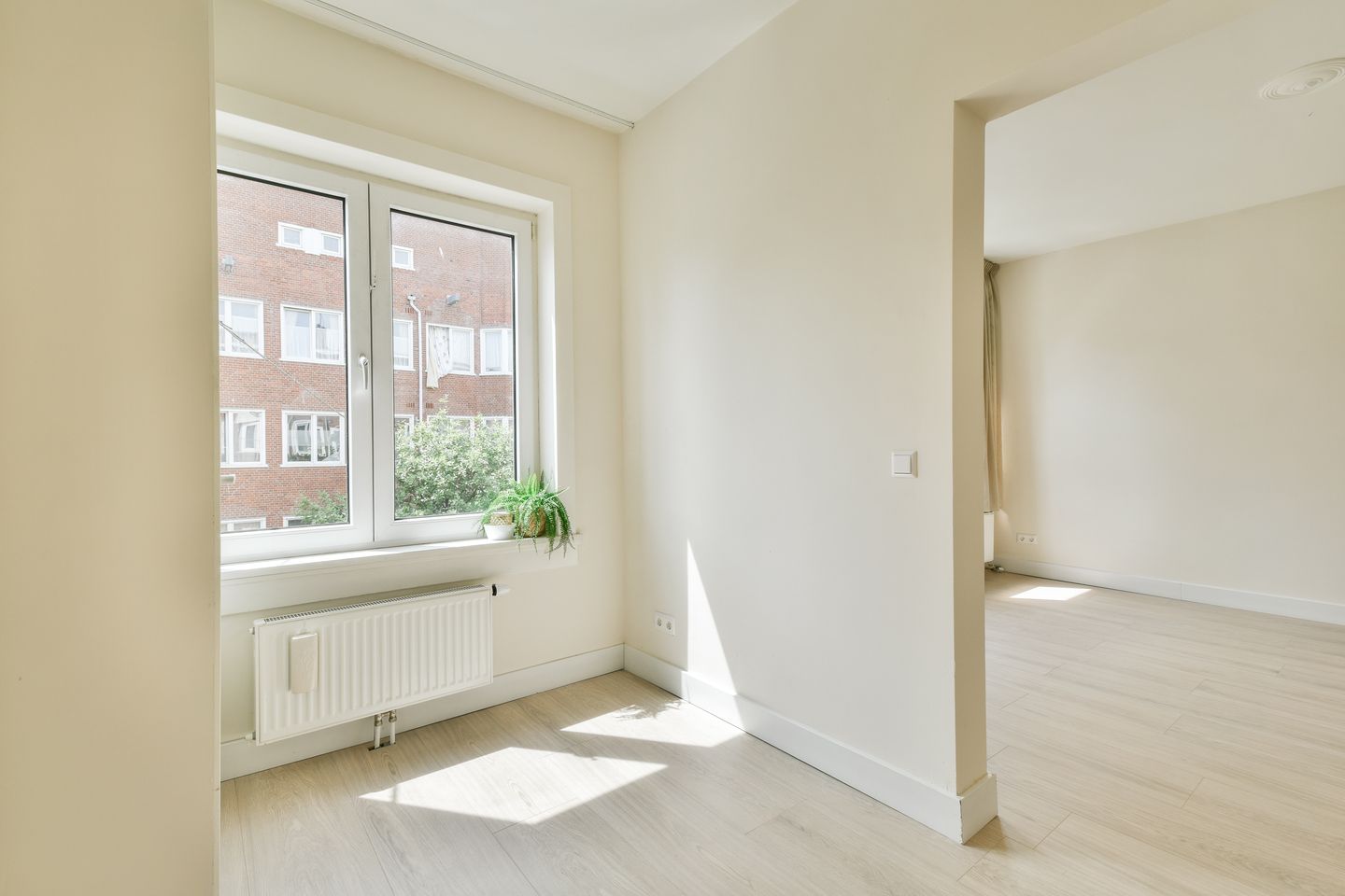 Foto 5 van James Cookstraat 18-2