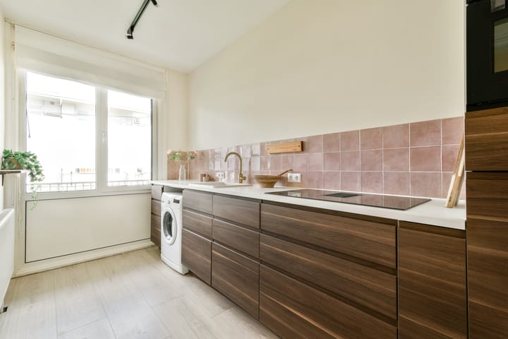 Foto 9 van James Cookstraat 18-2