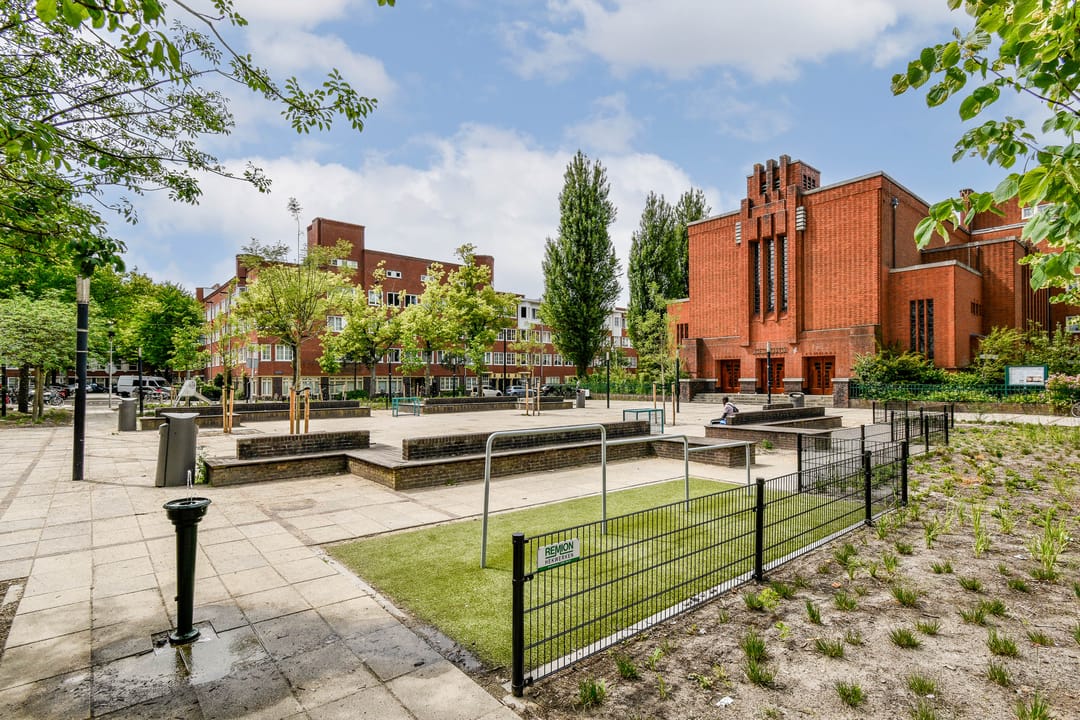 Foto 17 van James Cookstraat 18-2