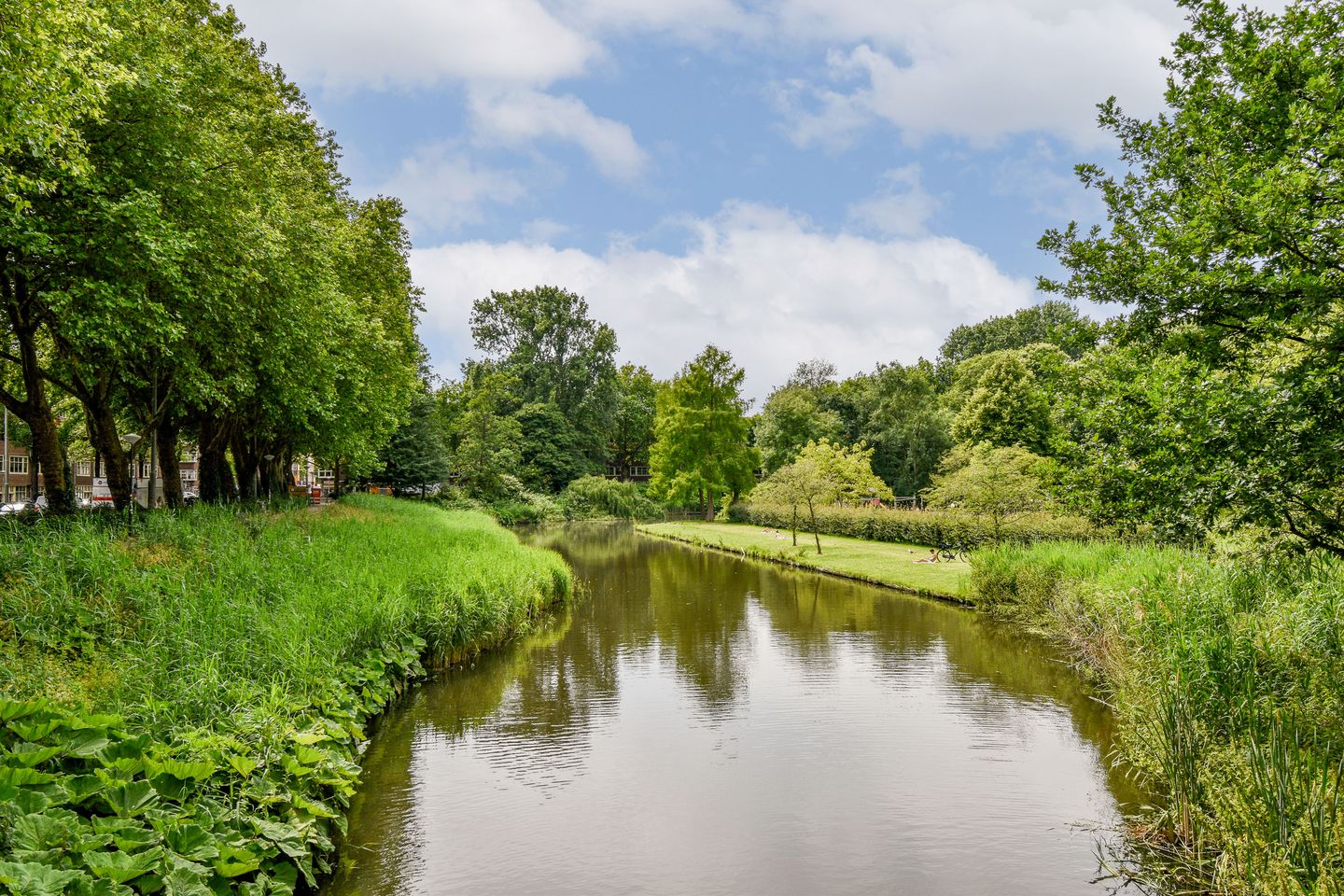 Foto 19 van James Cookstraat 18-2