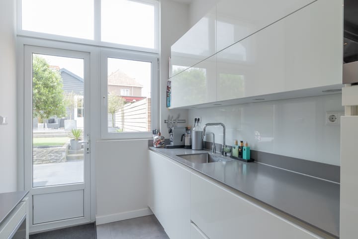 Photo 22 of van Speijkstraat 10