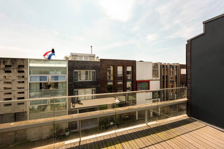 Photo 4 of Scheepstimmermanstraat 85