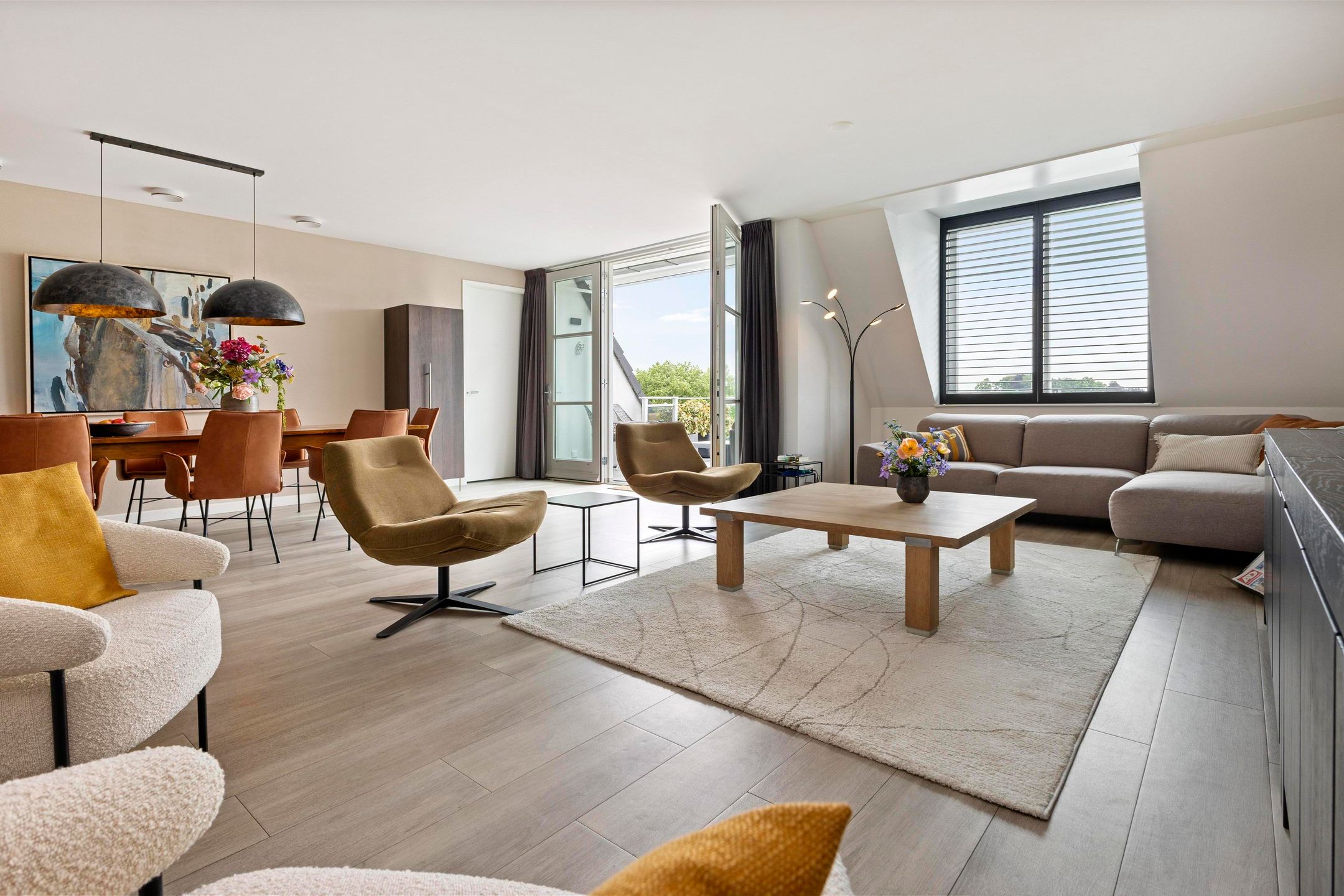 Photo 3 of Runweg 6-E