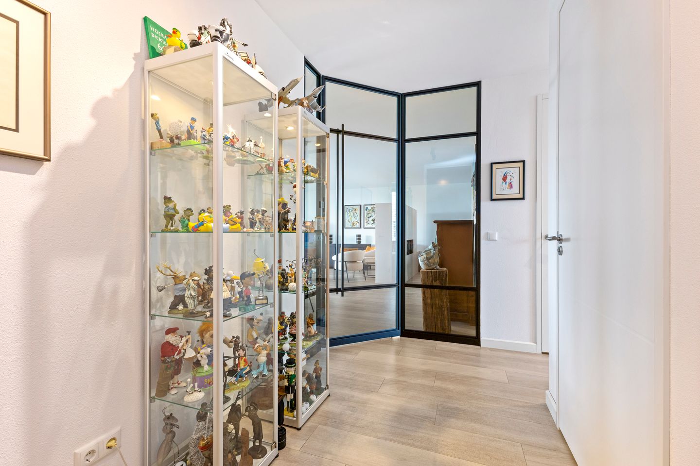 Photo 49 of Runweg 6-E