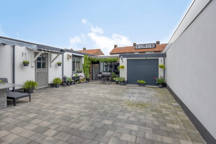 Foto 38 van Grafhorsterweg 111