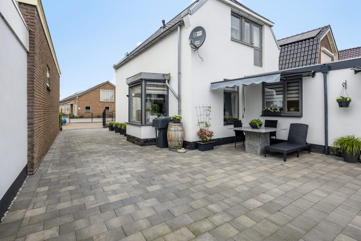 Foto 39 van Grafhorsterweg 111